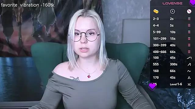 miray_kuriyama123 on StripChat