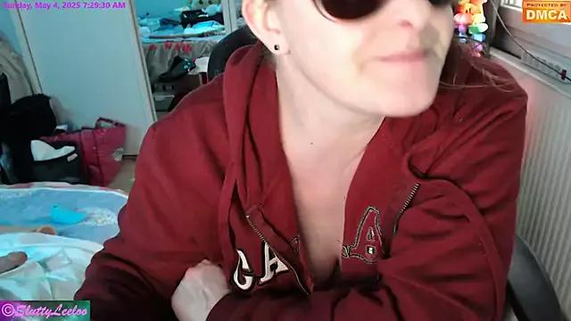MissSluttyLeeloo on StripChat