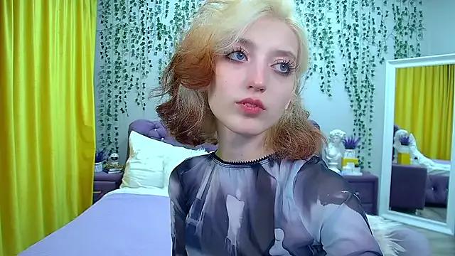 MistyMarlo on StripChat