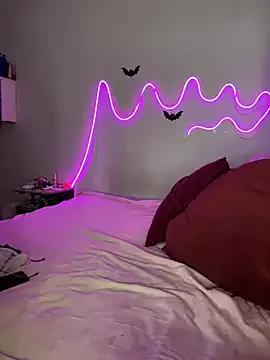 Freechat Mizztikaa on StripChat