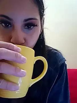 molymeneses on StripChat