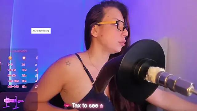 moniklinx on StripChat