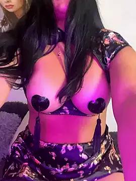 morenaQueen_ — Erotic dance + Ooo in ass