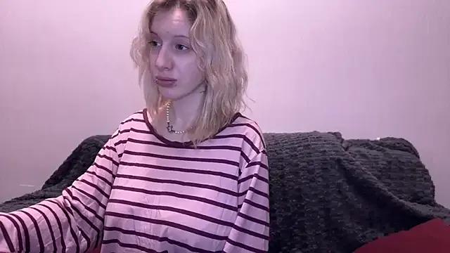 moundliicht1 on StripChat