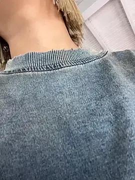 MystiqueXXX — MAKE ME SQUIRT HARD