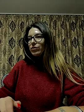 Freechat NadiraNoor on StripChat