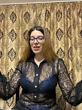 Freechat NadiraNoor on StripChat