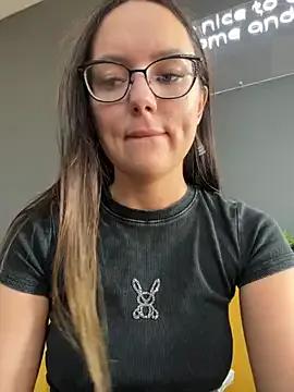 Freechat NarcissaHot on StripChat