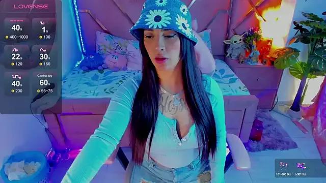 natalia-888 on StripChat