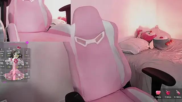 Natsuki_69 on StripChat