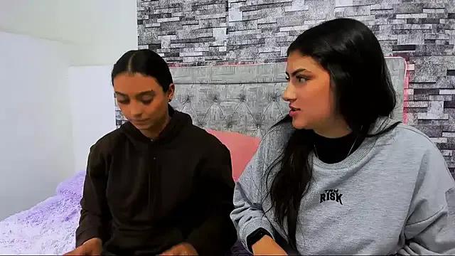 nicolexxaleja on StripChat