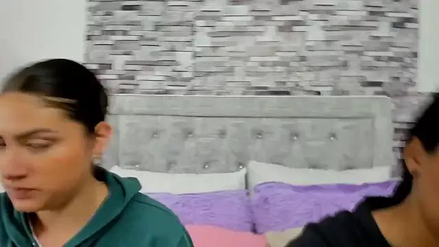 nicolexxaleja on StripChat