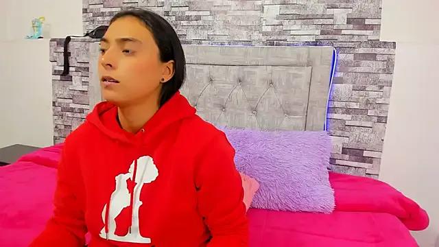 nicolexxaleja on StripChat