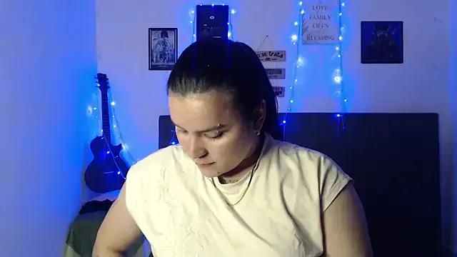 Nika_1_ on StripChat