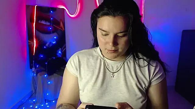 Nika_1_ on StripChat