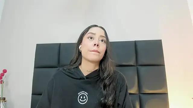 NoraDasilva on StripChat