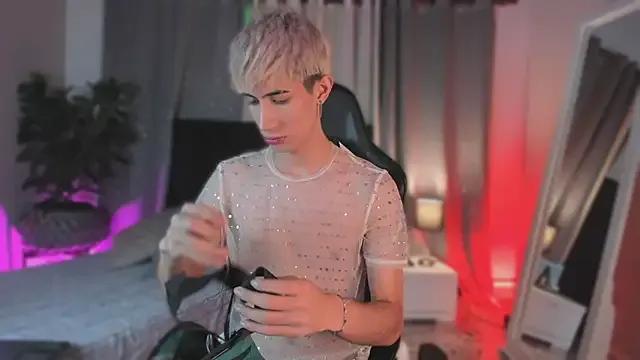 Freechat NovaaWheler on StripChat