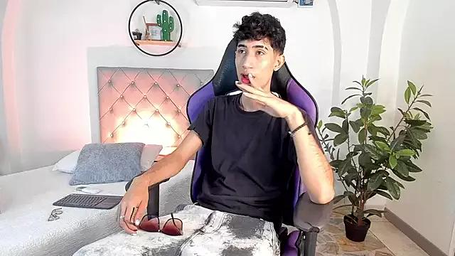 Freechat NovaaWheler on StripChat