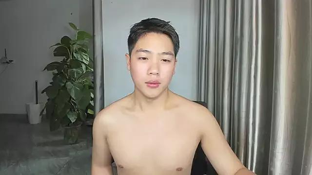 Oliver_Nl on StripChat