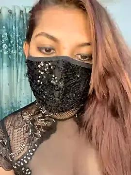 Olivia3 on StripChat