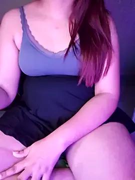 Olivia3 on StripChat