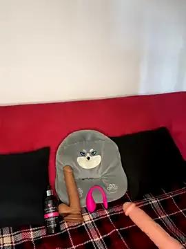 paisitahot1975 on StripChat