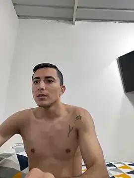 pareja_curiosa19 on StripChat