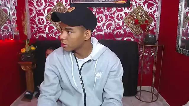 PEINBOYS on StripChat