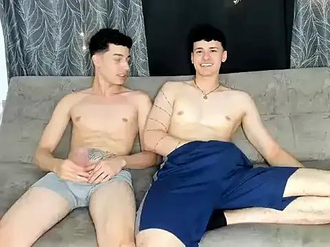 persy_sexxx18 — kiss