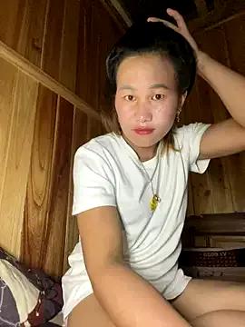 phungtiti on StripChat