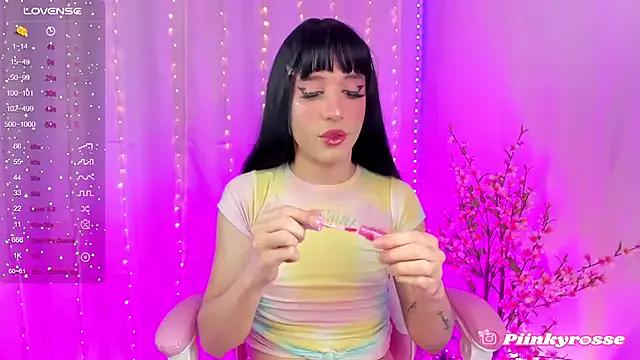 Freechat Pinkyrosse on StripChat