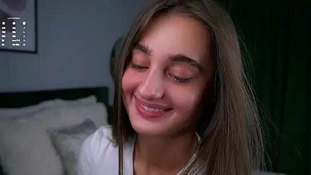 PiquingOgalala on StripChat