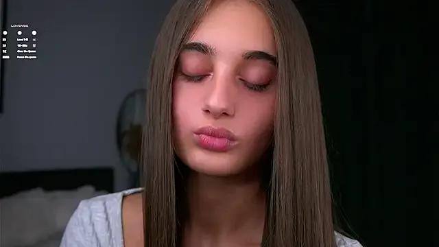 PiquingOgalala on StripChat