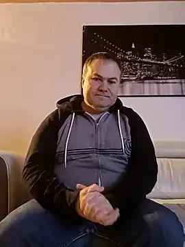 Freechat Pourleplasirs on StripChat