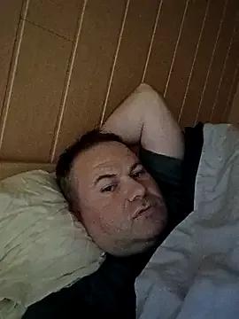 Freechat Pourleplasirs on StripChat