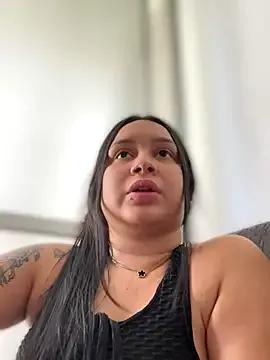 Pretty_Isadora on StripChat