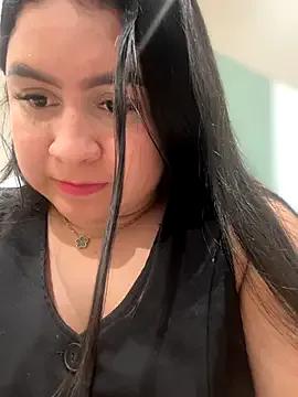 Pretty_Isadora on StripChat