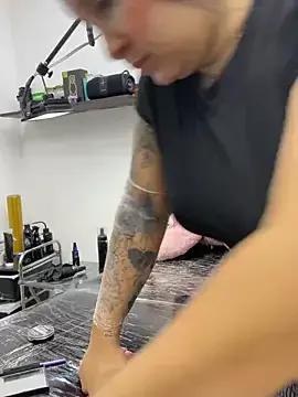 Pretty_Isadora on StripChat