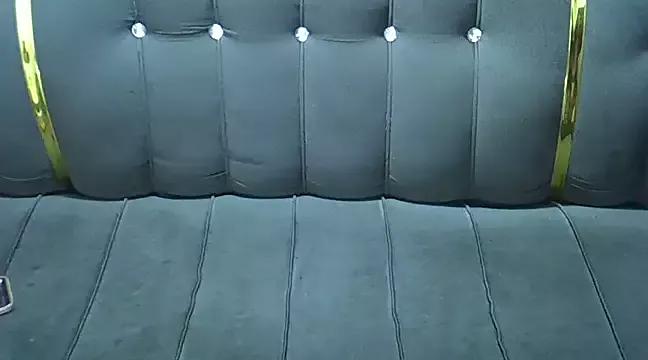 pretty_maliah on StripChat