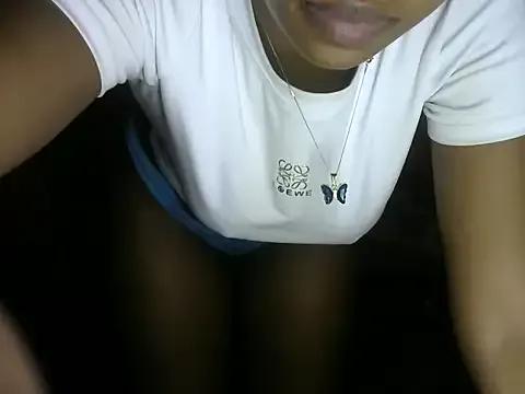 Freechat pretty_mohh on StripChat