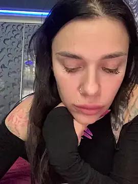 Queen_of_pain on StripChat