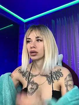 Queen_of_pain on StripChat