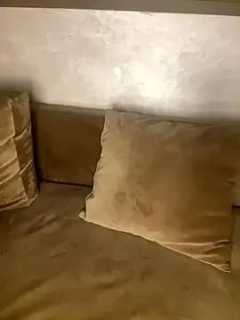 RachaCharmouta on StripChat