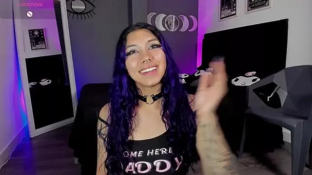 Freechat Raven_Witch_ on StripChat