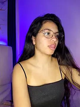 Freechat Rosita_forever_ on StripChat