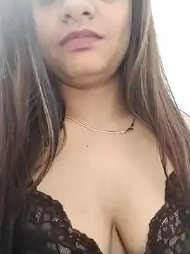 Rosy_cam — Spit boobs show