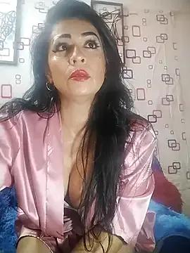 Rosy_sexxx on StripChat
