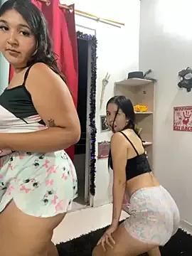 Freechat royalgirls_x on StripChat