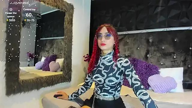 salem_rose on StripChat