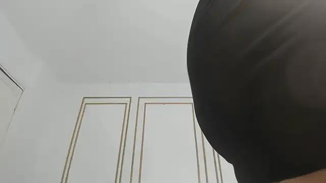 sandy_rivas on StripChat